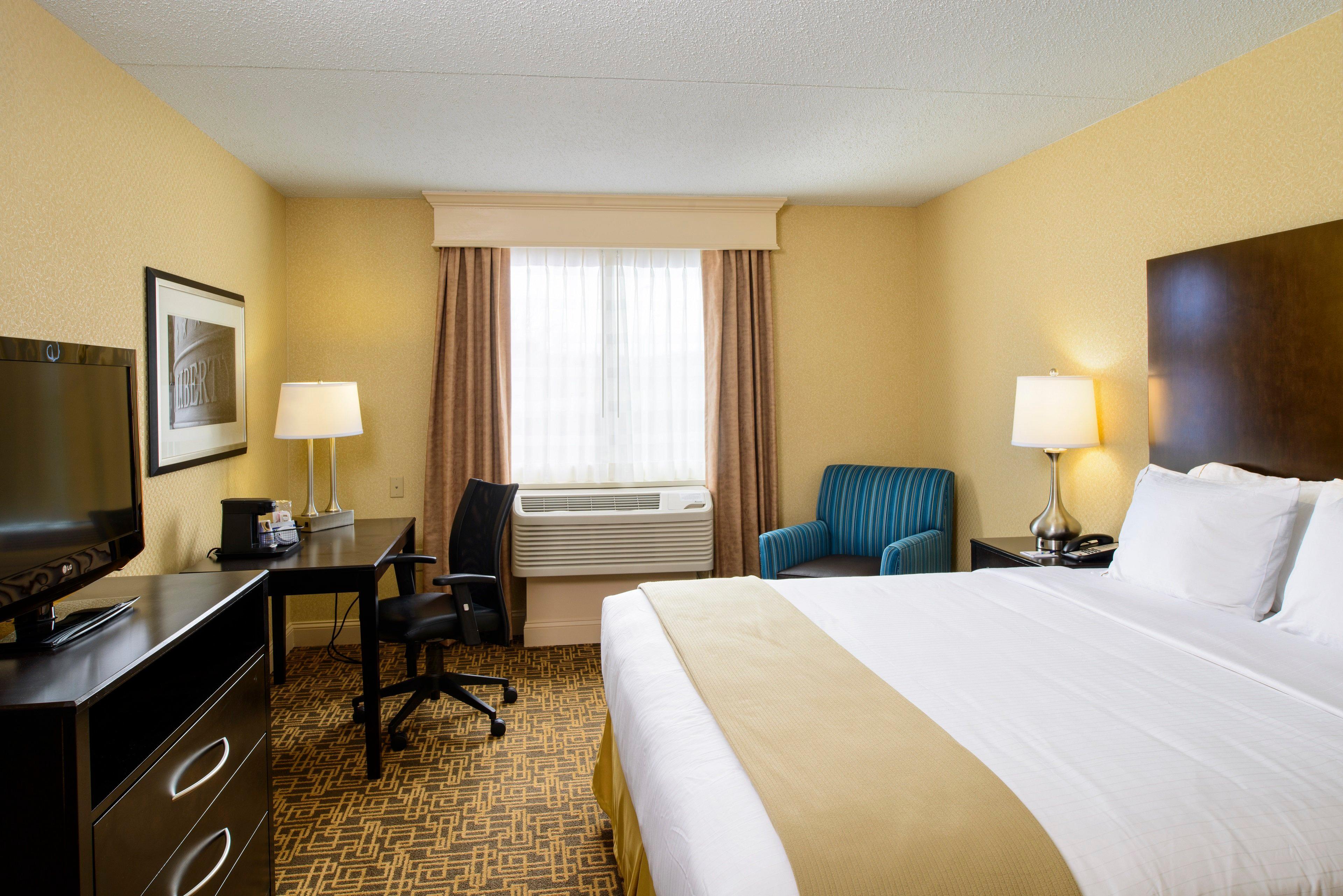 Holiday Inn Express Philadelphia Penn'S Landing By Ihg Exterior photo