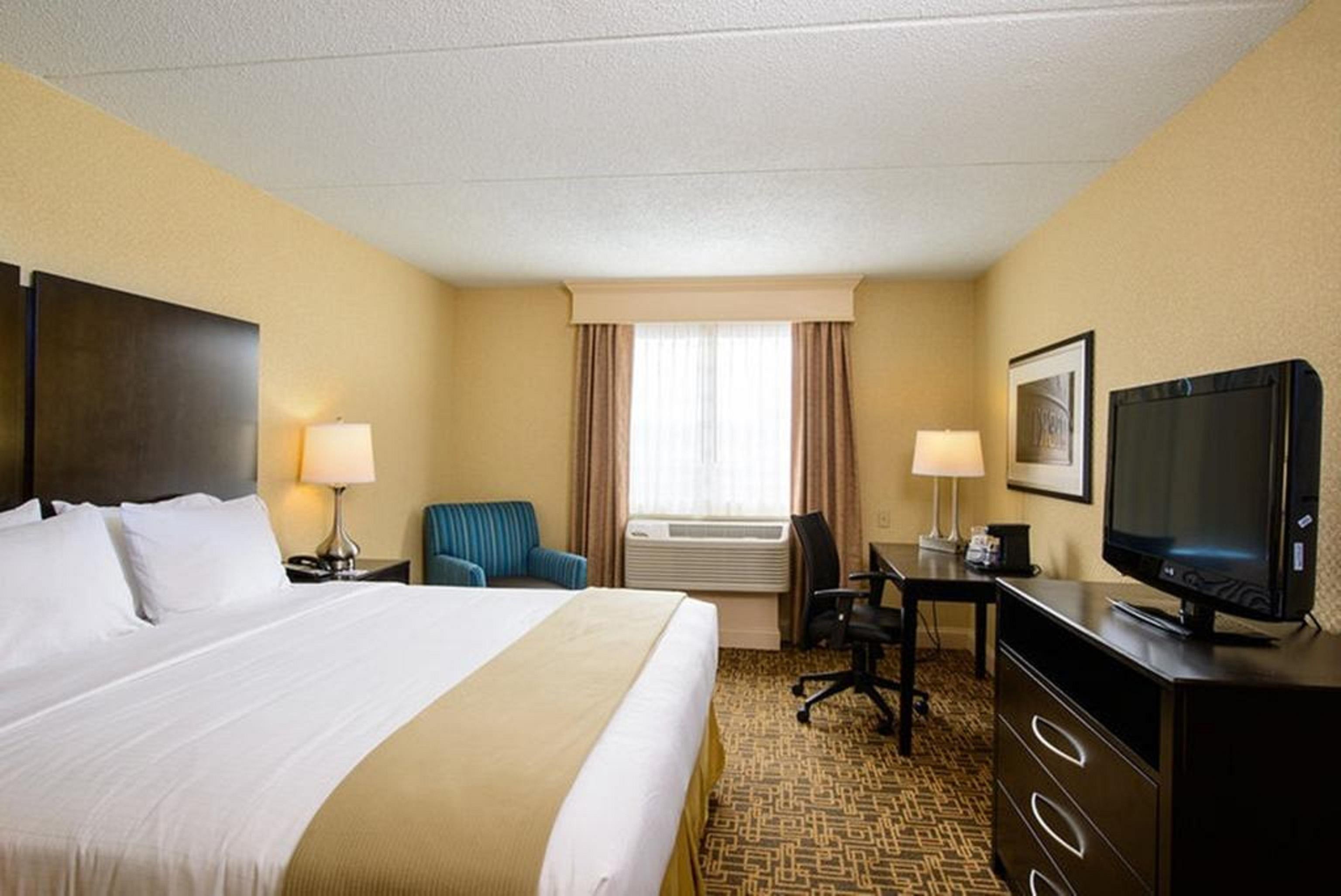 Holiday Inn Express Philadelphia Penn'S Landing By Ihg Exterior photo