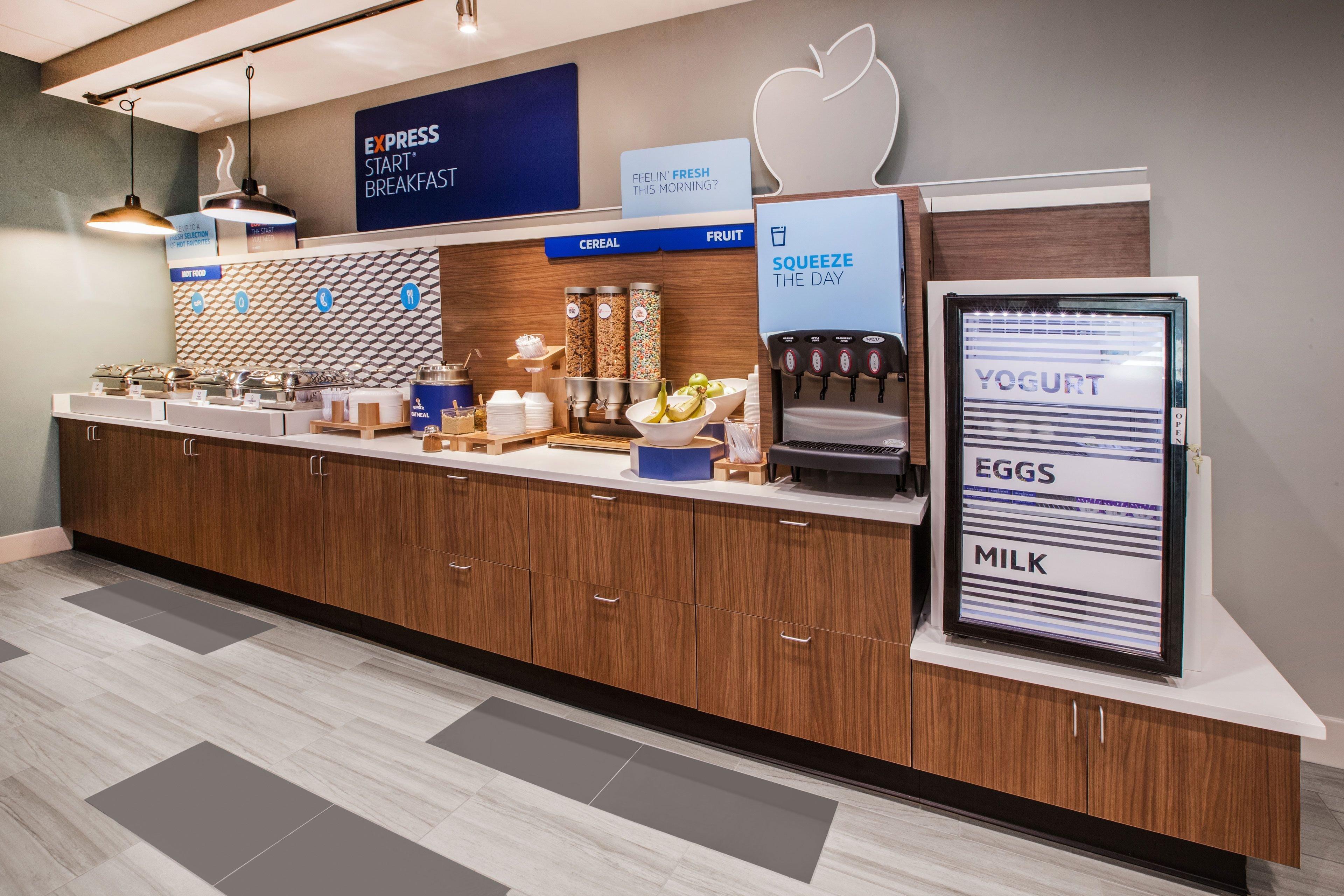 Holiday Inn Express Philadelphia Penn'S Landing By Ihg Exterior photo