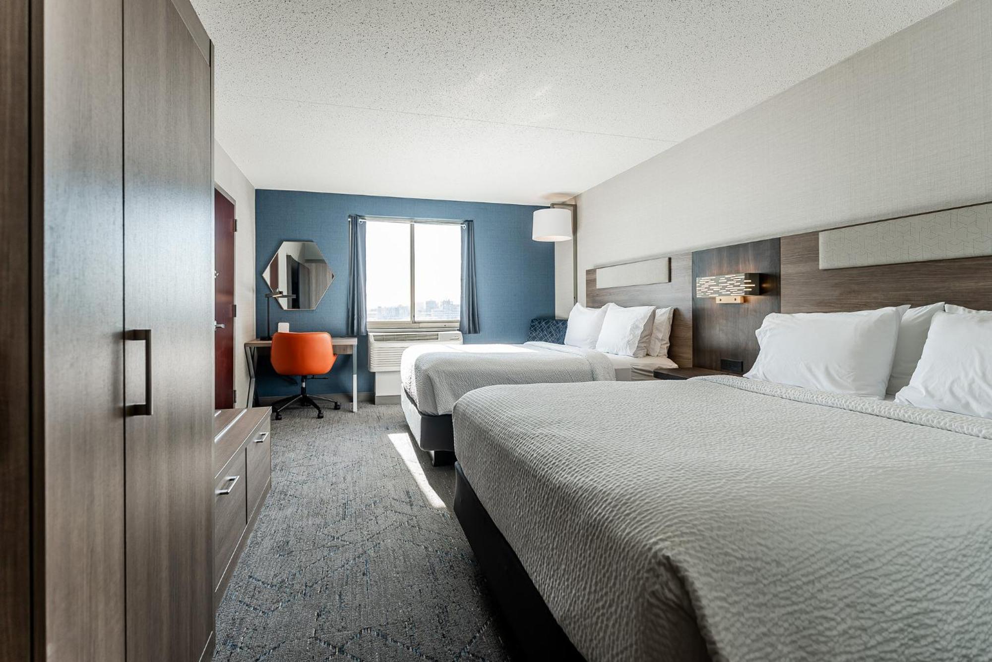 Holiday Inn Express Philadelphia Penn'S Landing By Ihg Exterior photo
